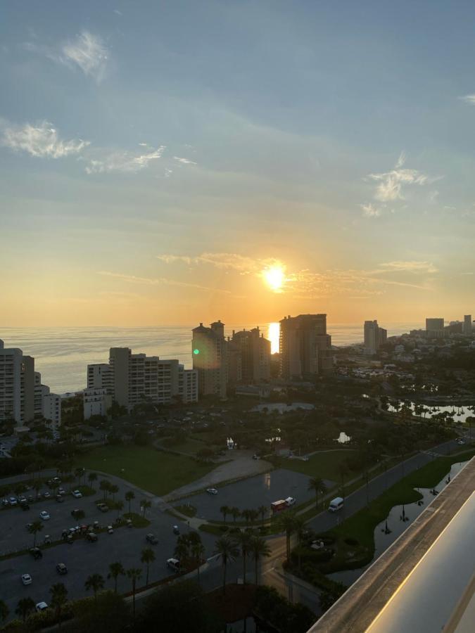 Ocean View Luxurious Condo-Best Location + Balcony Destin Bagian luar foto