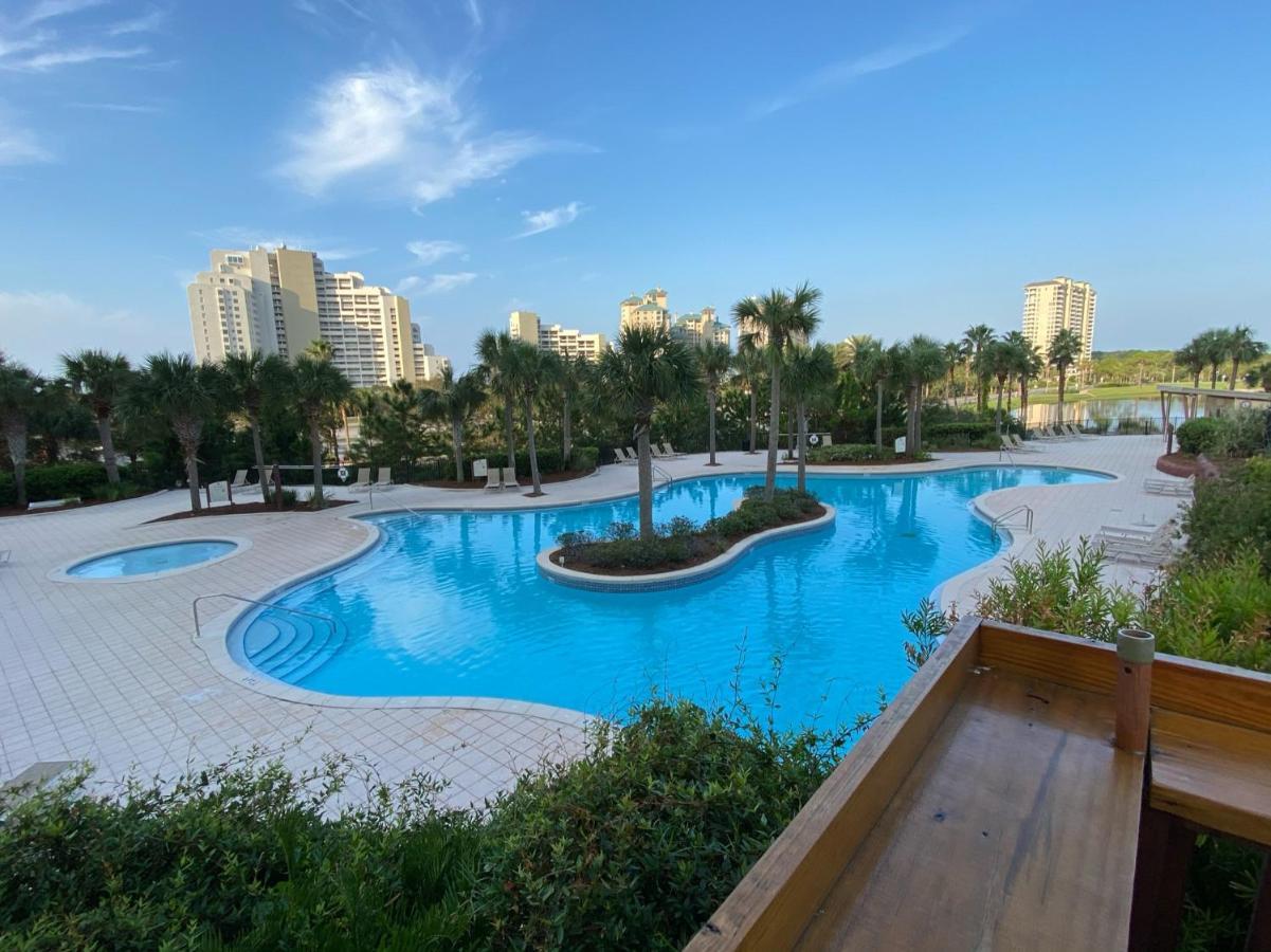 Ocean View Luxurious Condo-Best Location + Balcony Destin Bagian luar foto